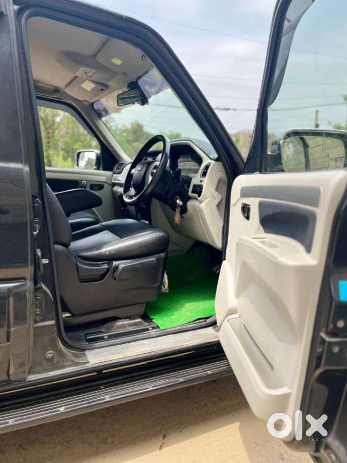Mahindra Scorpio Classic 2.2 S 11 Mt 7 Str, 2021, Diesel