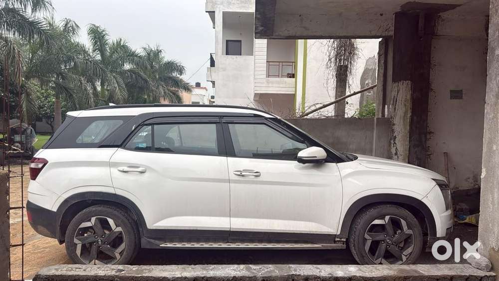 Hyundai Alcazar Petrol 2024