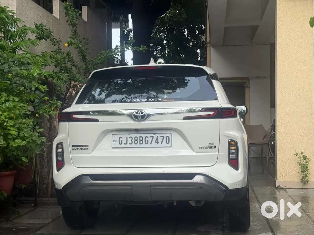 Toyota Urban Cruiser Hyryder 1.5 S Hybrid, 2024, Petrol