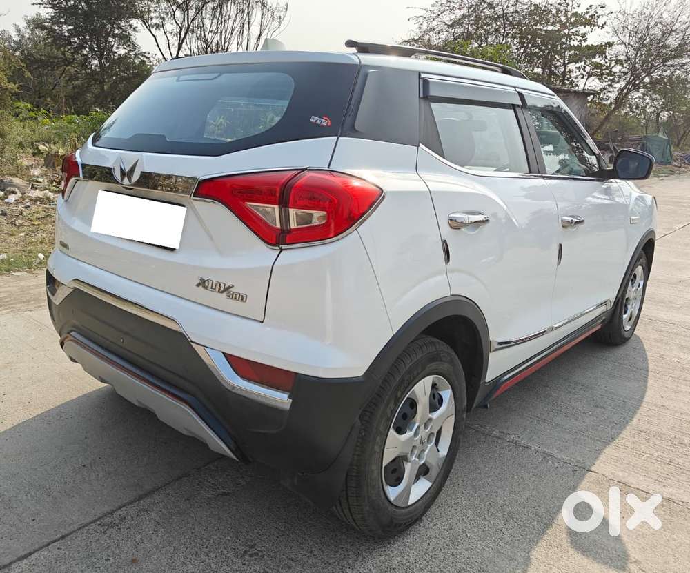 Mahindra Xuv300 W6 Amt Diesel, 2024, Diesel