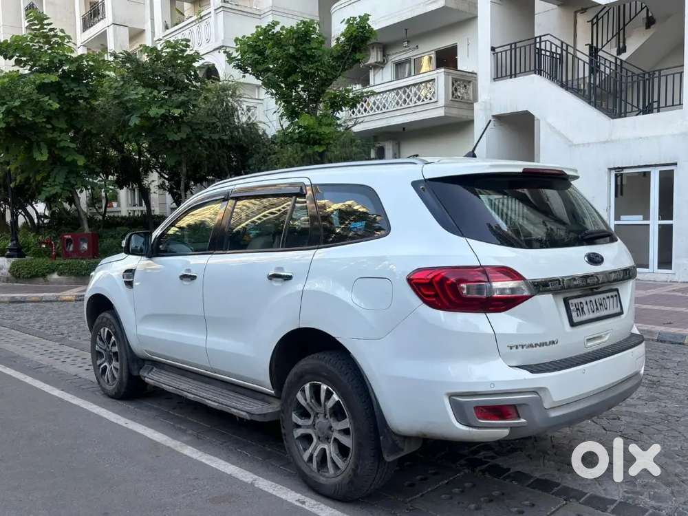 Ford Endeavour Titanium 2019