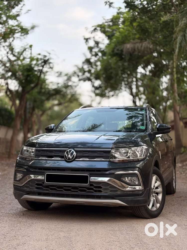 Volkswagen Taigun 1.0 Tsi Highline At, 2023, Petrol