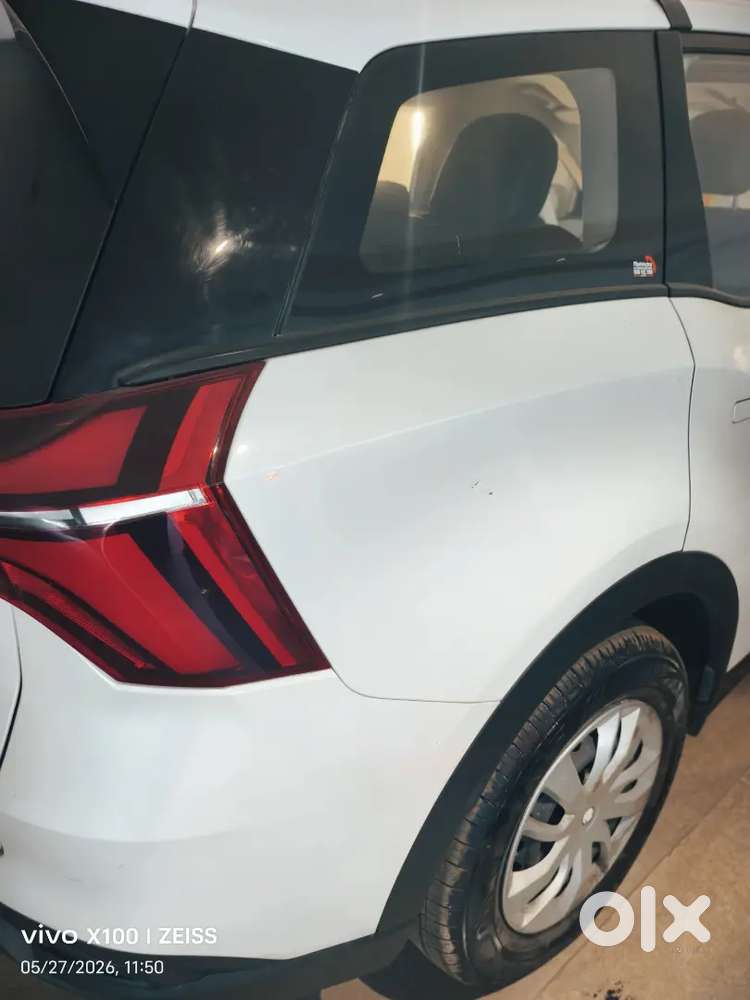 Reg 2025 Only 2,500 Kms Mahindra Xuv700mx Base M Diesel 7 Seater