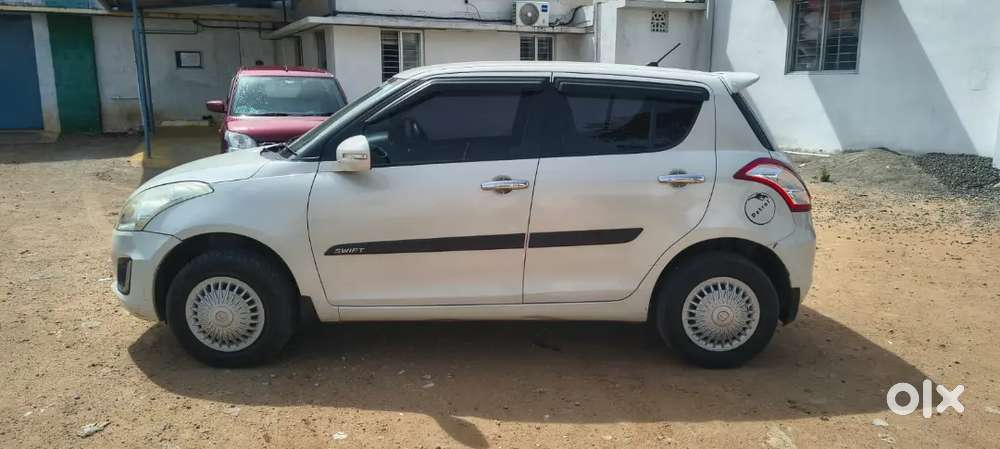 Maruti Suzuki Swift Vxi 2016
