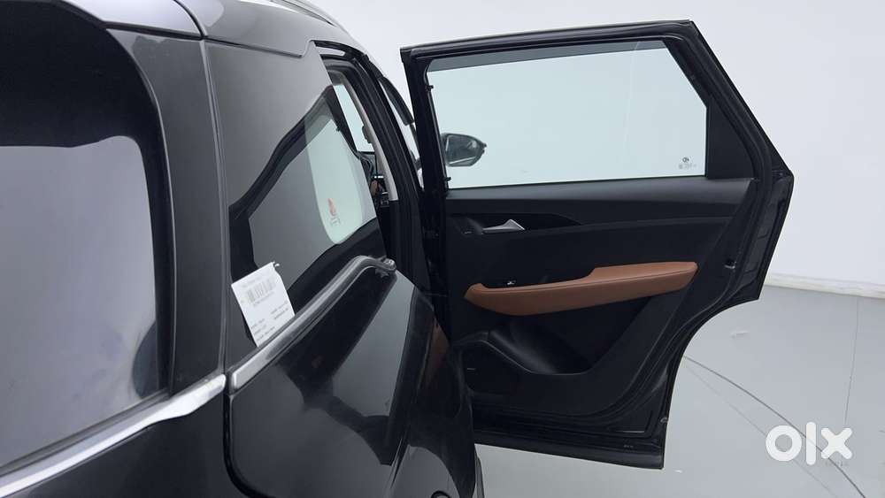 Mg Hector Plus 1.5 Hybrid Sharp Turbo 6 Str, 2022
