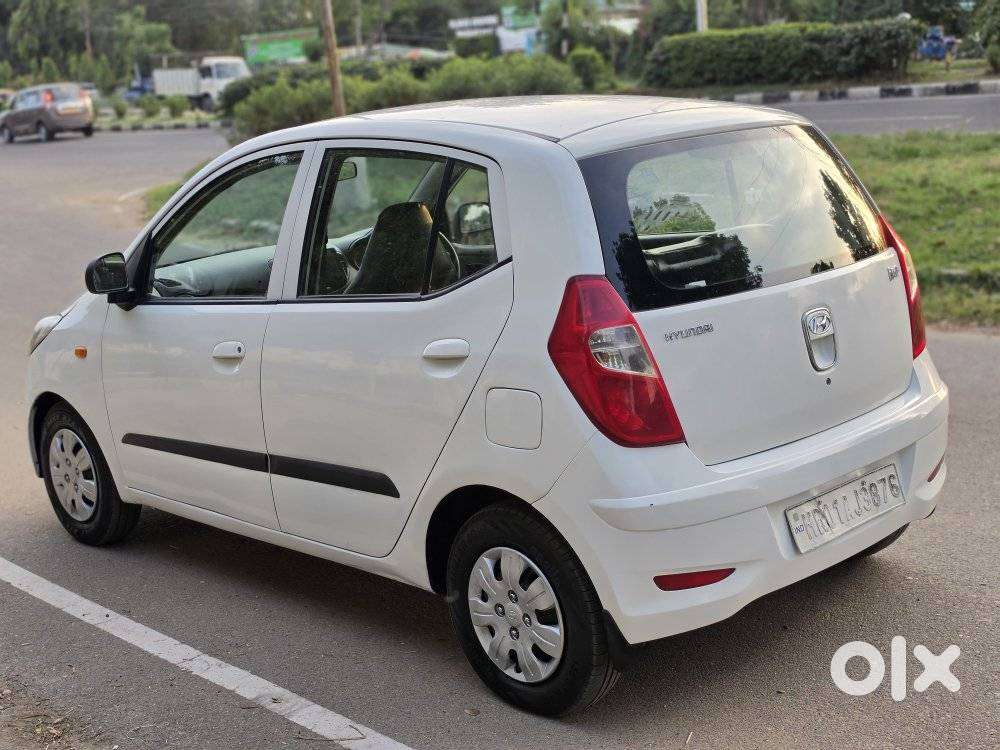 Hyundai I10 Sportz, 2014, Petrol