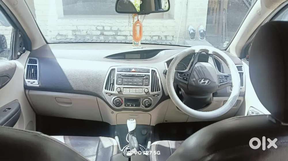 Hyundai New I20 2013 Diesel 75000 Km Driven