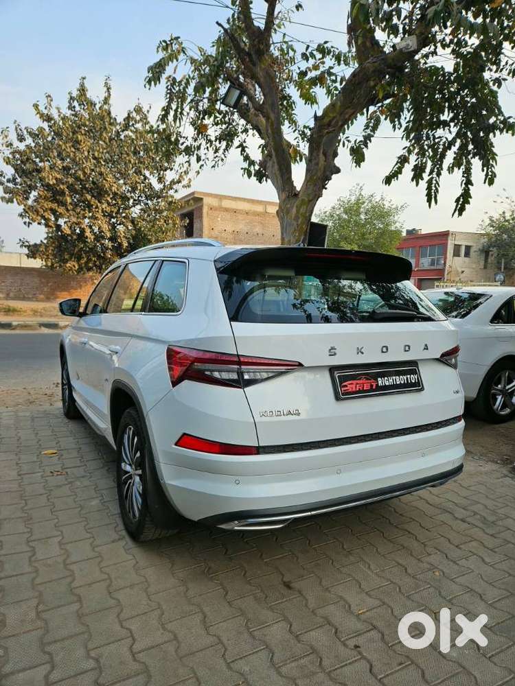 Skoda Kodiaq 2.0 L&k Tsi Dsg, 2023, Petrol