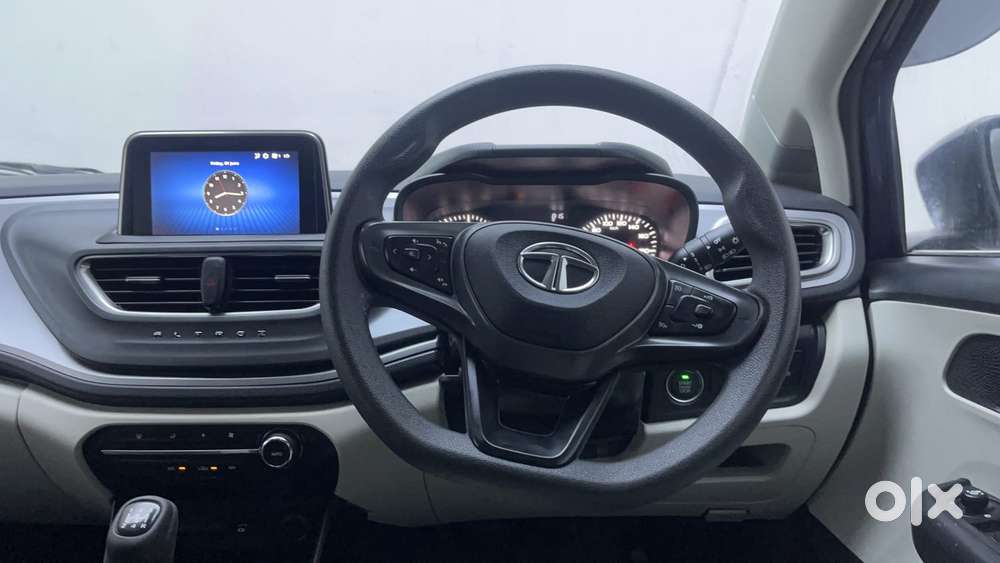 Tata Altroz 1.2 Xt, 2023, Petrol