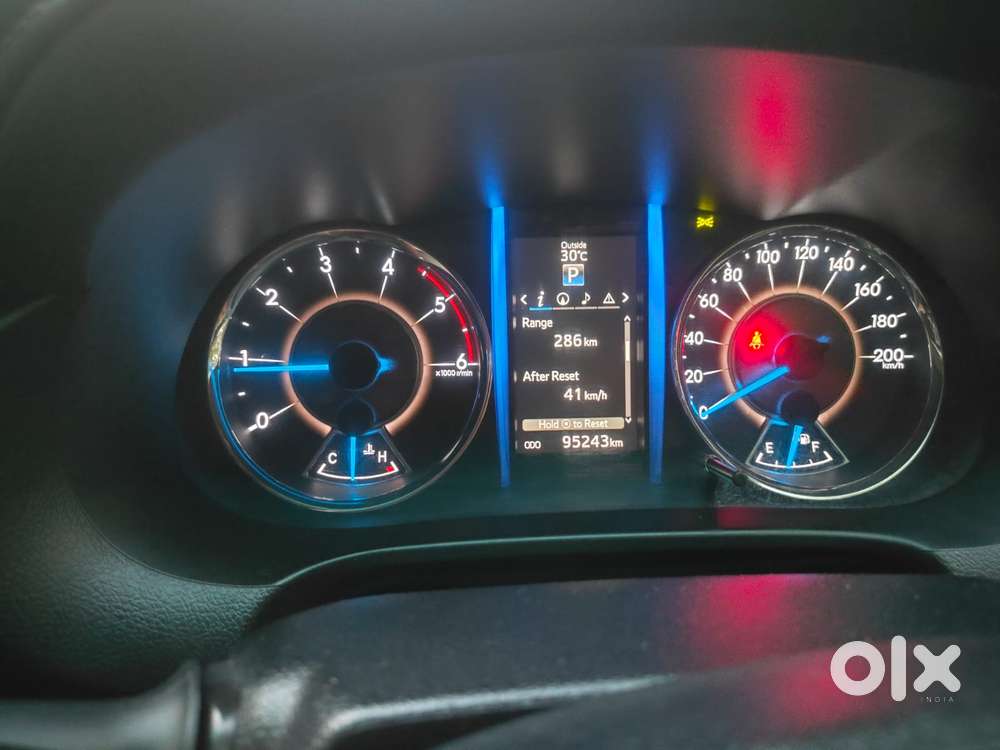 Toyota Fortuner 4x2 At 2.8 Diesel, 2019, Diesel