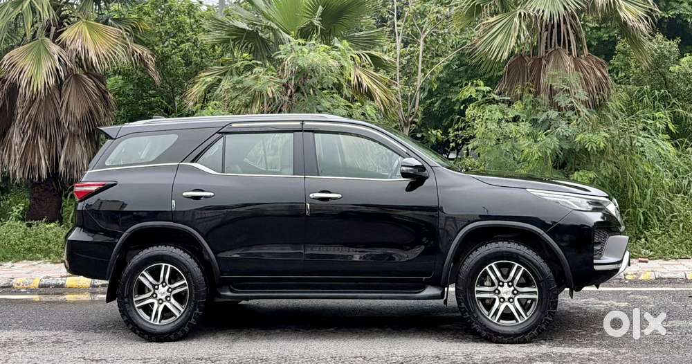 Toyota Fortuner 4x2 At 2.7 Petrol, 2024, Petrol