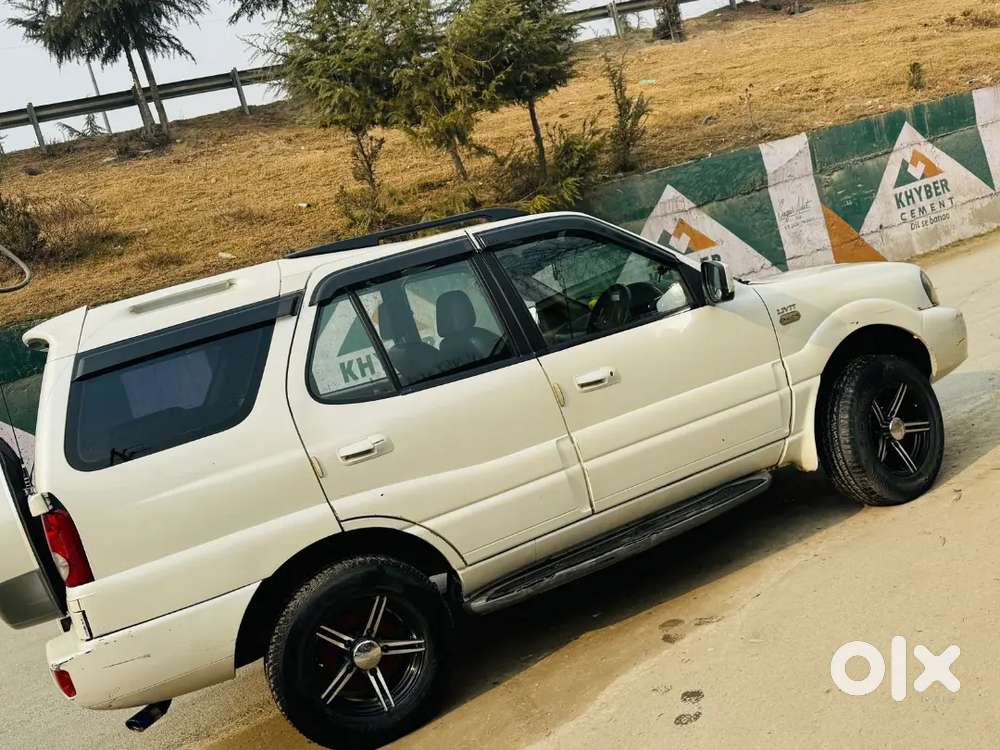 Tata Safari 2012 Diesel 82000 Km Driven