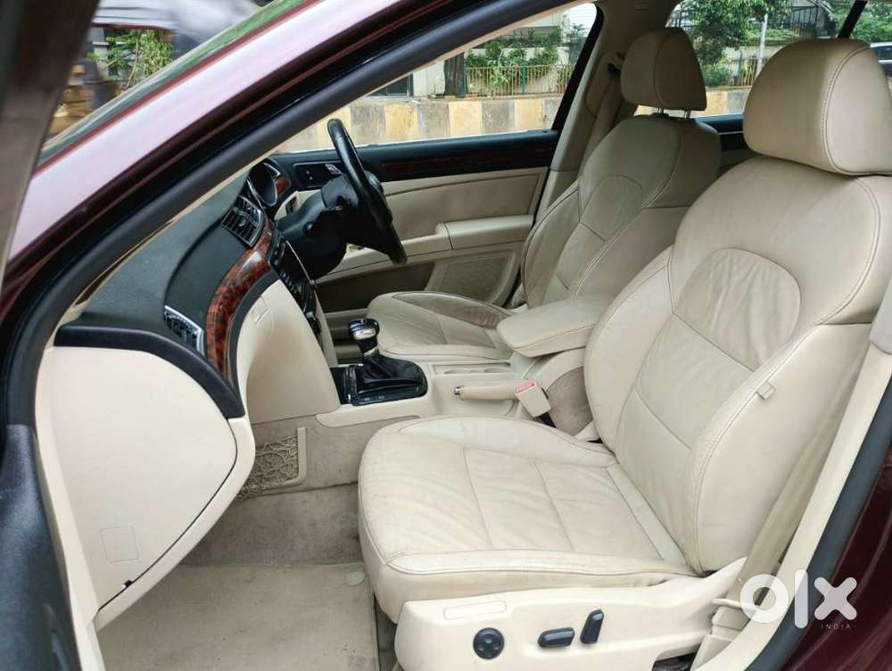 Skoda Superb 1.8 Elegance Tsi At, 2011, Petrol