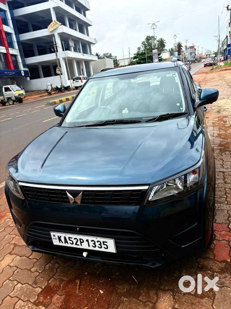 Mahindra Xuv300 Turbosport 2024 Diesel Well Maintained