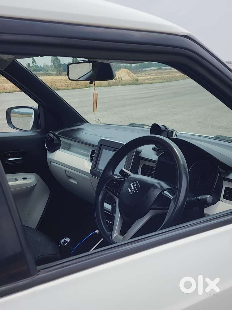 Maruti Suzuki Ignis 1.2 Alpha Mt Dual Tone, 2018, Diesel