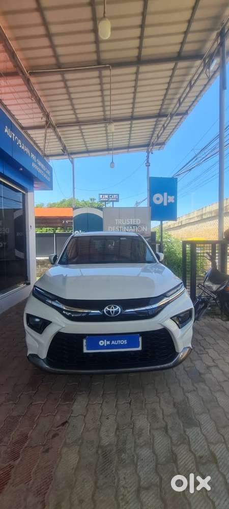 Toyota Urban Cruiser Hyryder E Neodrive Aero Edition, 2025, Petrol