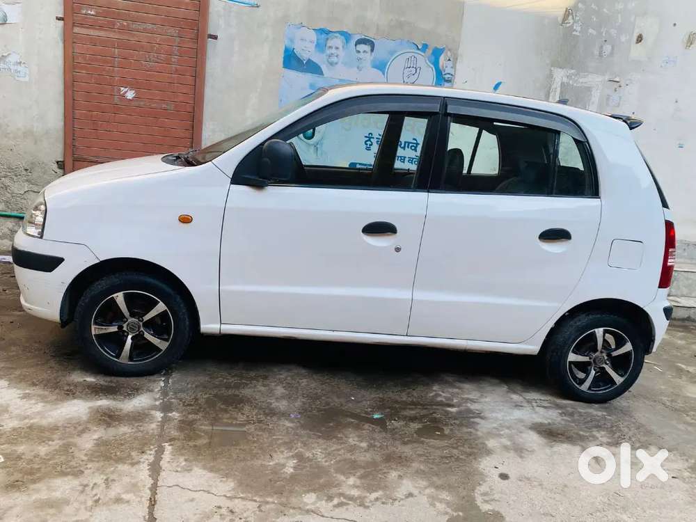 Hyundai Santro Asta Petrol 2002