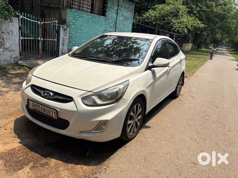 Hyundai Fluidic Verna 2014