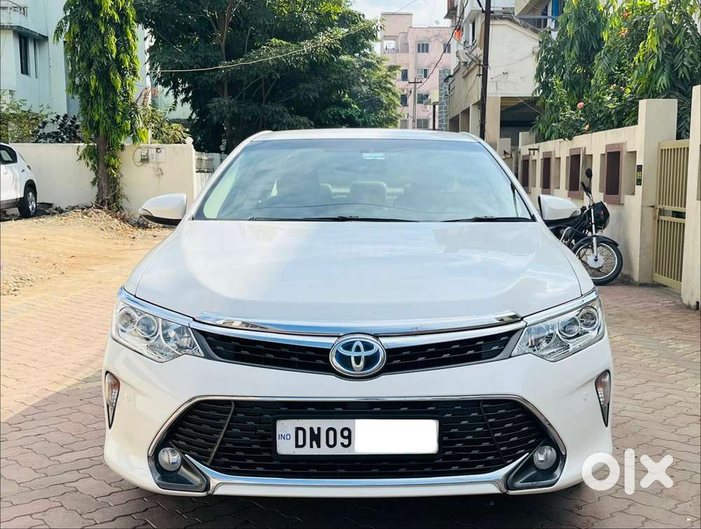 Toyota Camry Hybrid 2.5, 2015, Petrol