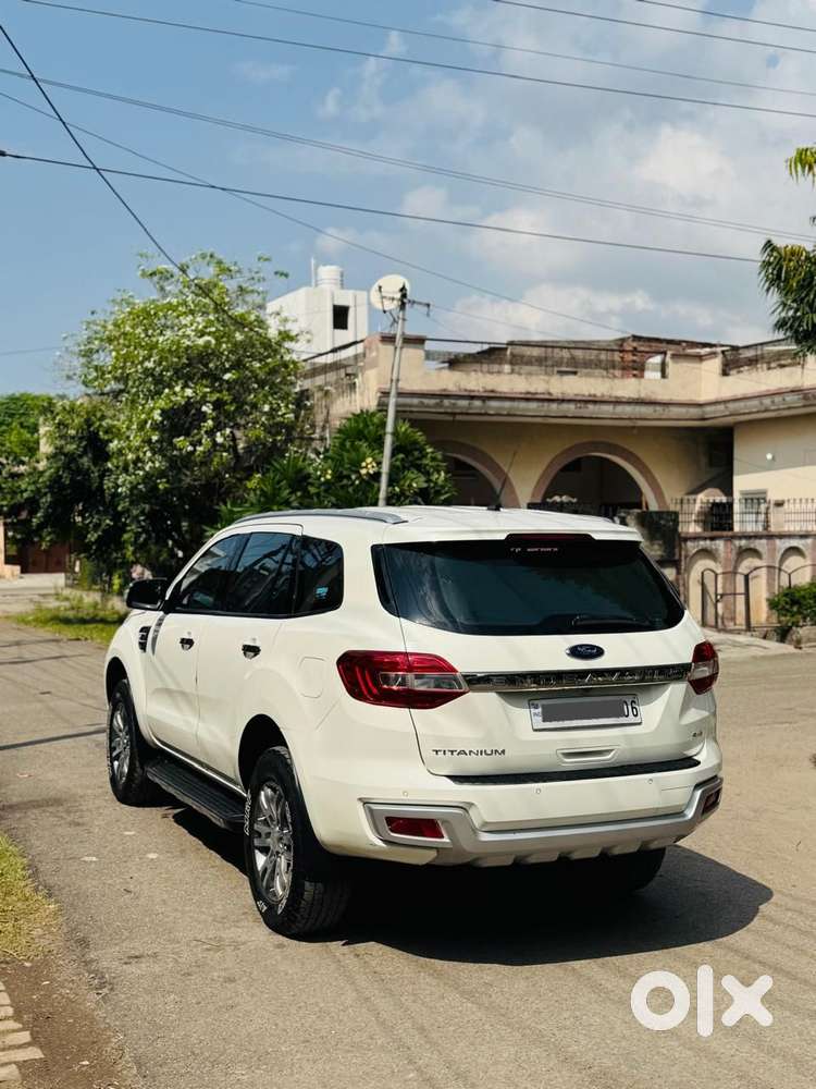 Ford Endeavour 3.2 Titanium At 4x4, 2017, Diesel