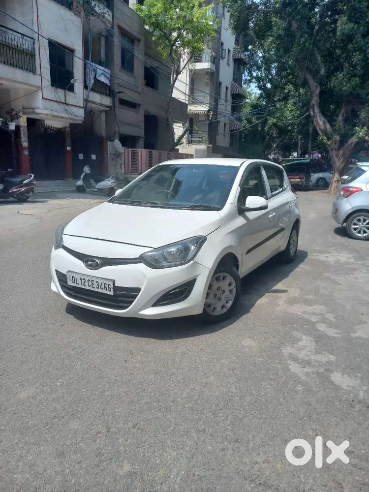 Hyundai I20 2012 Petrol 63000 Km Driven