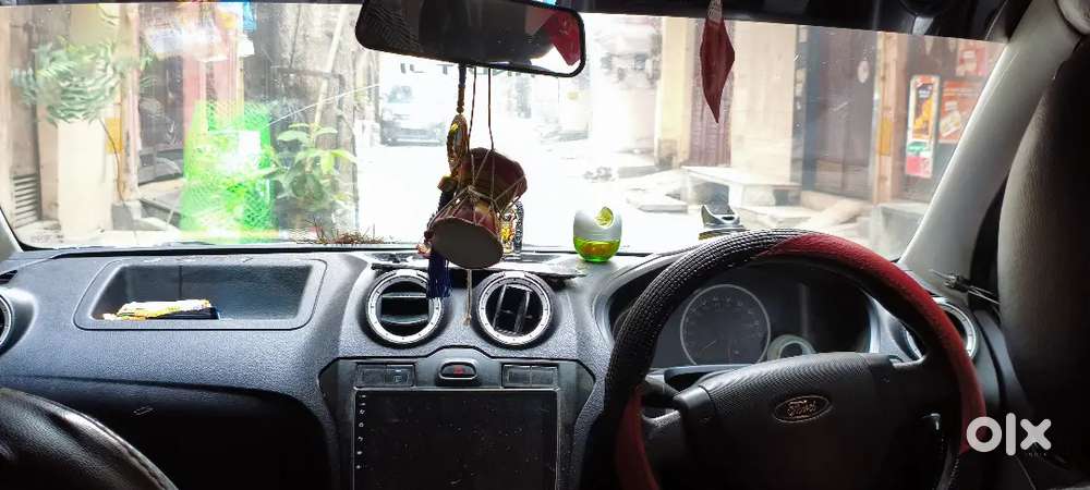 Ford Figo Zxi Petrol 2012 For Outside Ncr