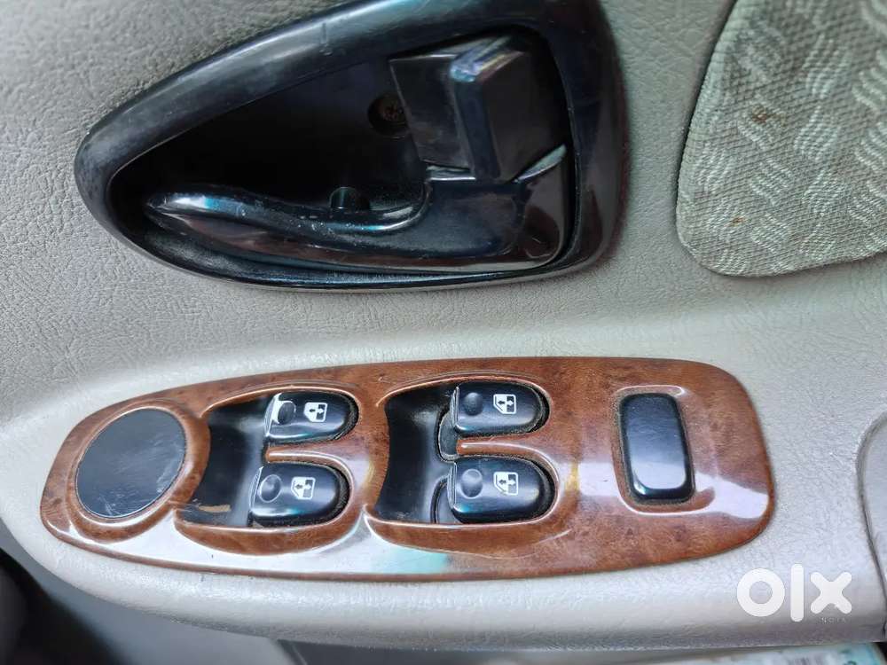 Hyundai Accent 2012 Executive Cng