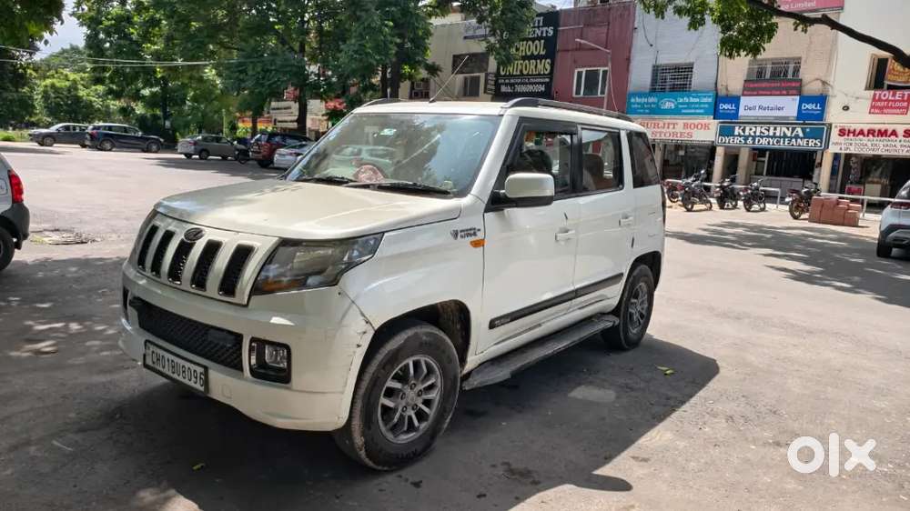 Mahindra Tuv 300 2018