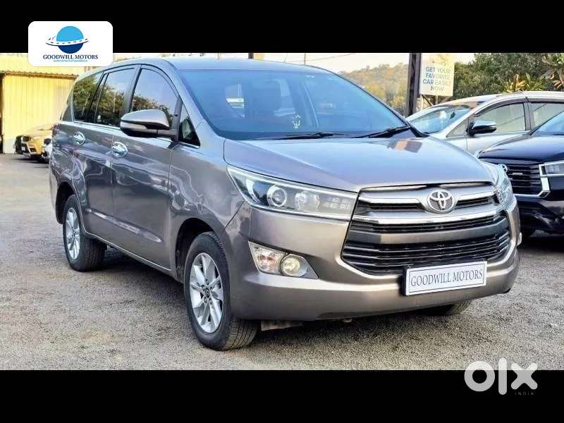 Toyota Innova Crysta 2.4 V 7 Str, 2016, Diesel
