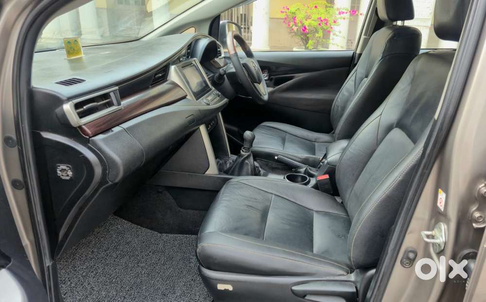 Toyota Innova Crysta 2.4 Z 7 Str, 2016, Diesel