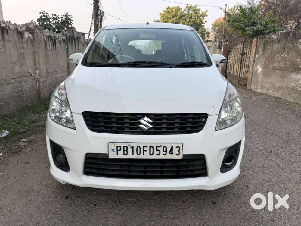 Maruti Suzuki Ertiga 2015-2018 Vdi Abs, 2015, Diesel