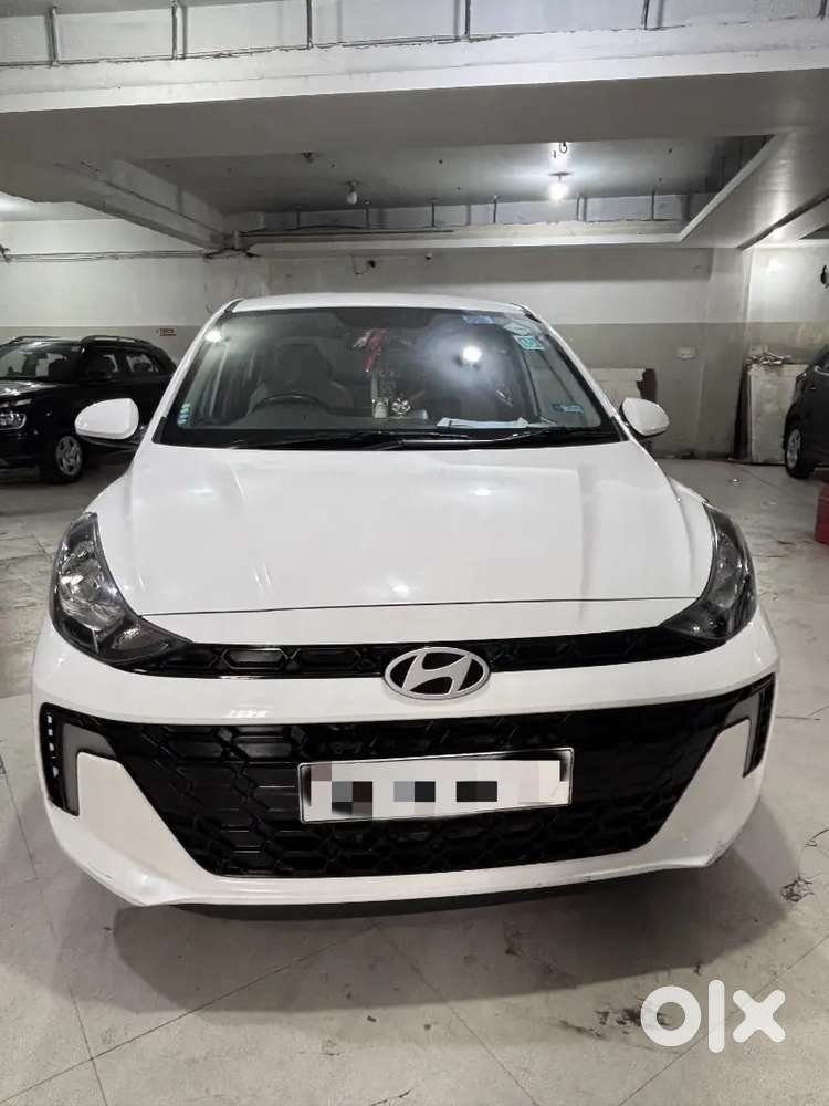 Hyundai Aura 2025 Cng & Hybrids 35000 Km Driven