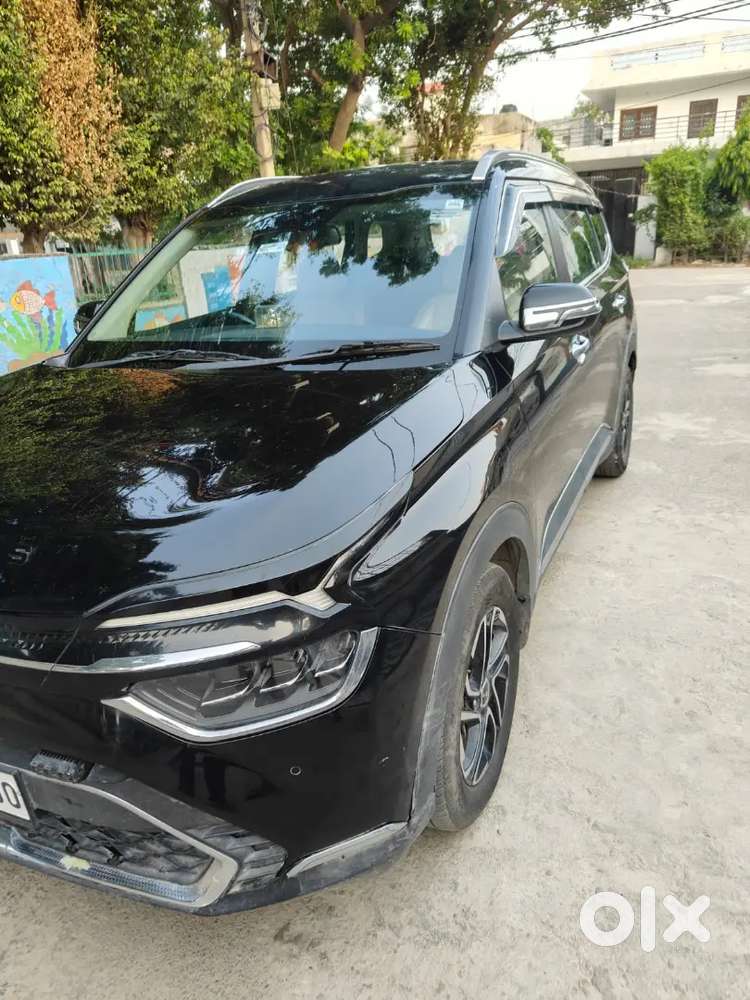 Dec 2022 Model Kia Carens Top Model Sunroof Push Buttan Diesal