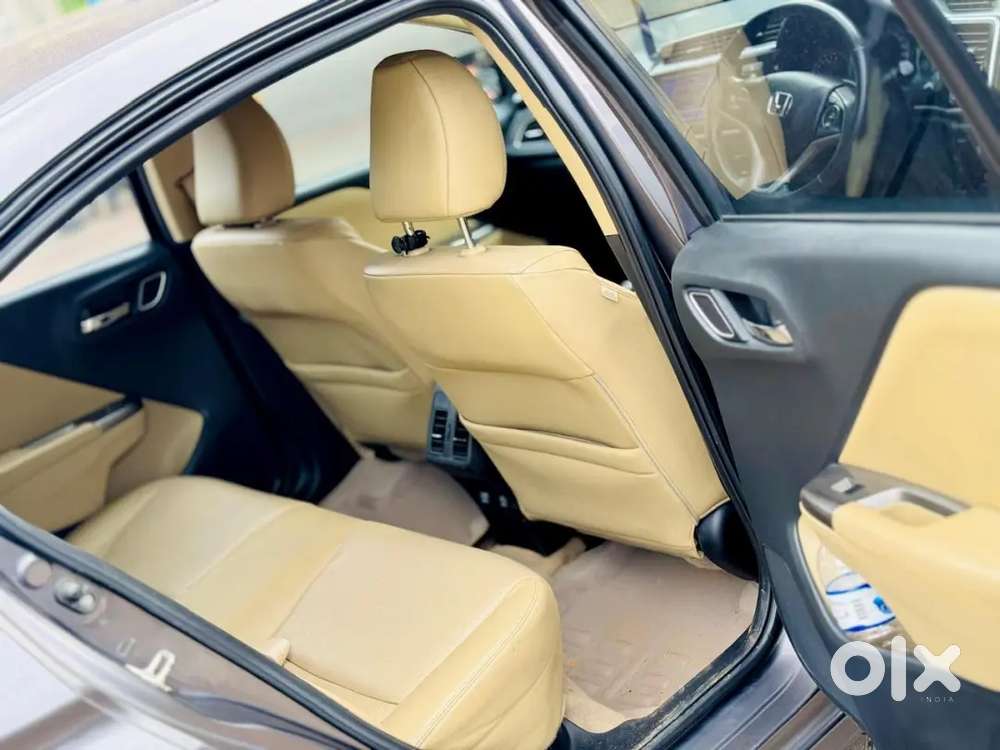 Honda City Hybrid Ehev 2018 Petrol Well Maintained