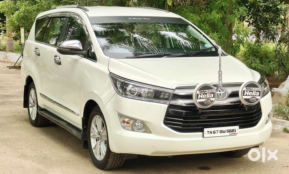 Toyota Innova Crysta 2.8z Automatic, 2019, Diesel