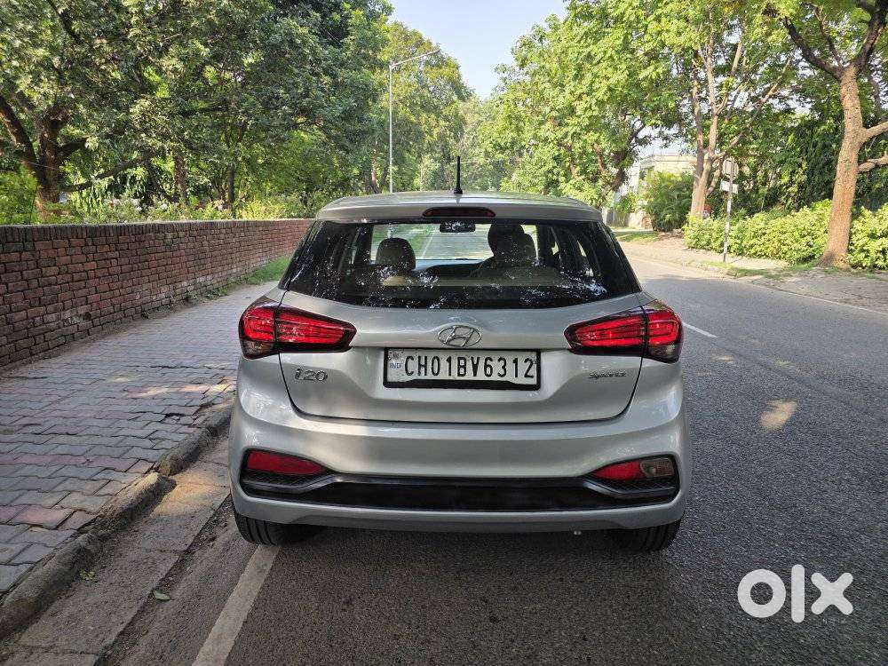 Hyundai I20 Sportz 1.2 Bs-iv, 2019, Petrol
