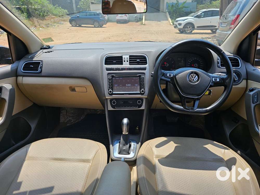 Volkswagen Vento 1.2 Tsi Highline At, 2015, Petrol