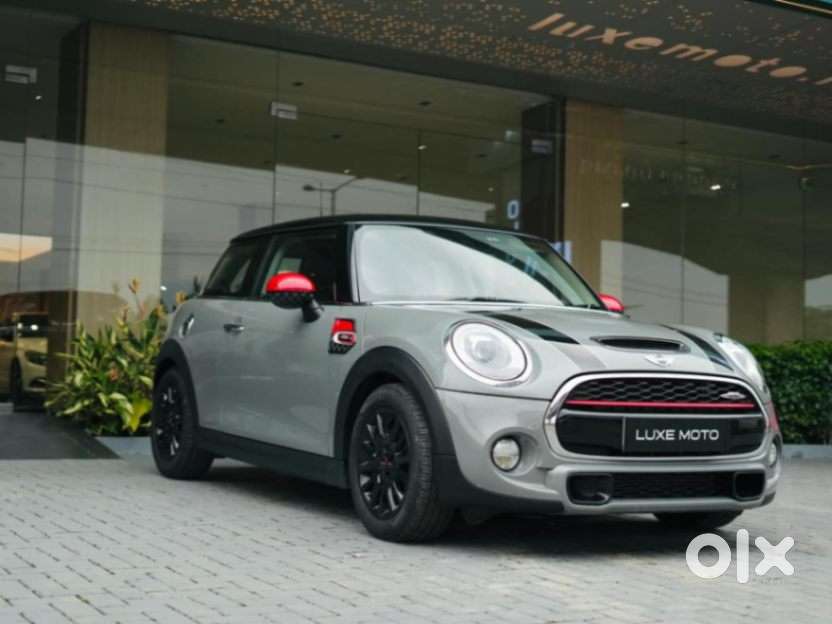 Mini Cooper 3 Door John Works, 2018, Petrol