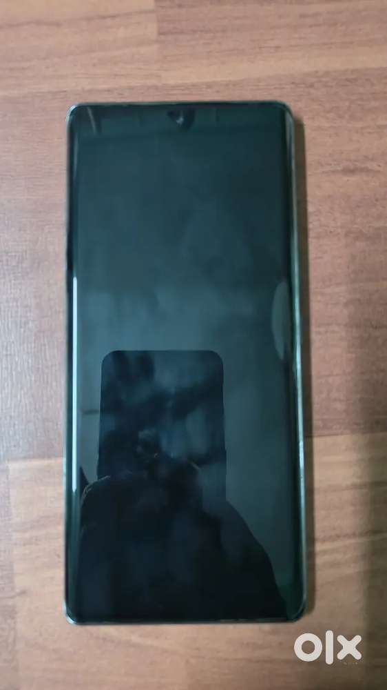 iQOO Z7 Pro 5G, 8gb Ram 128gb memory