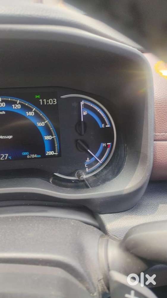 Hyundai Venue 2023 Petrol 27383 Km Driven