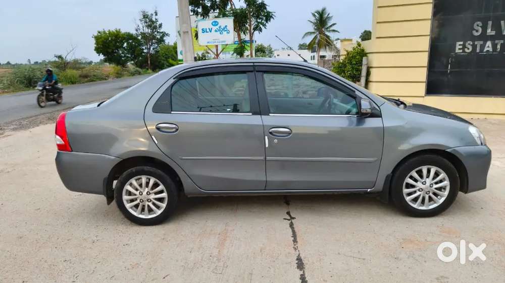 Toyota Etios 2016 Drive