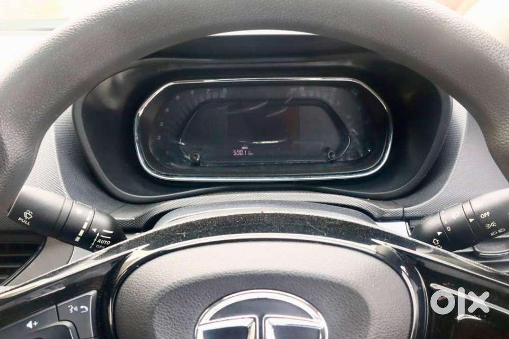 Tata Nexon 1.2 Revotron Xma Amt (s), 2021, Petrol