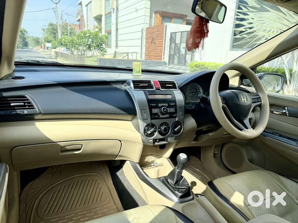 Honda City V Inspire, 2012, Petrol