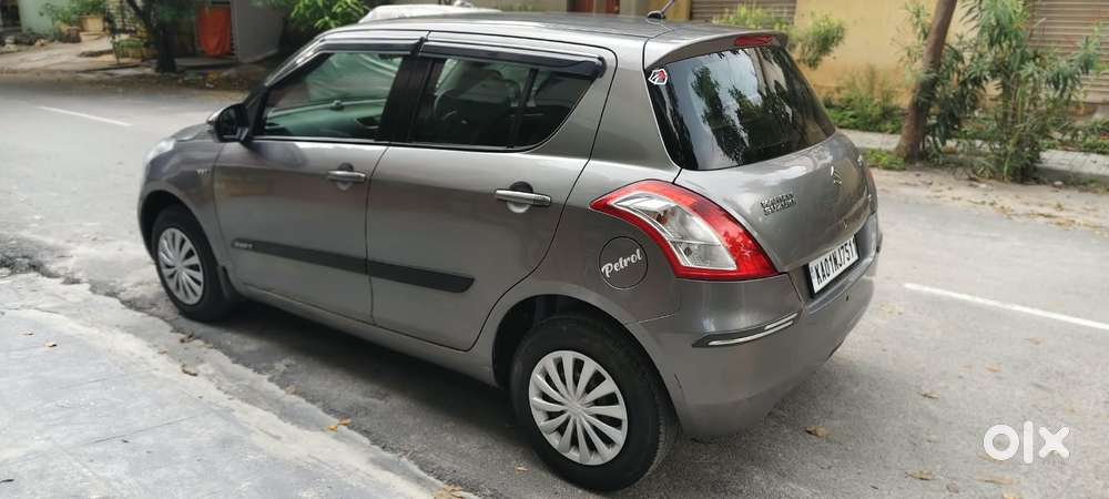 Maruti Suzuki Swift 1.2 Vxi (o), 2012, Petrol
