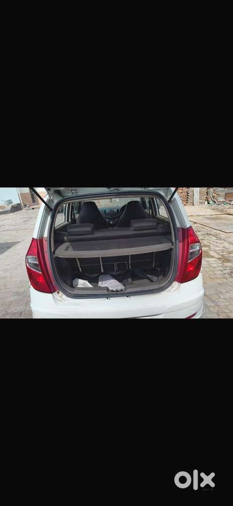 Hyundai Grand I10 Petrol 2012