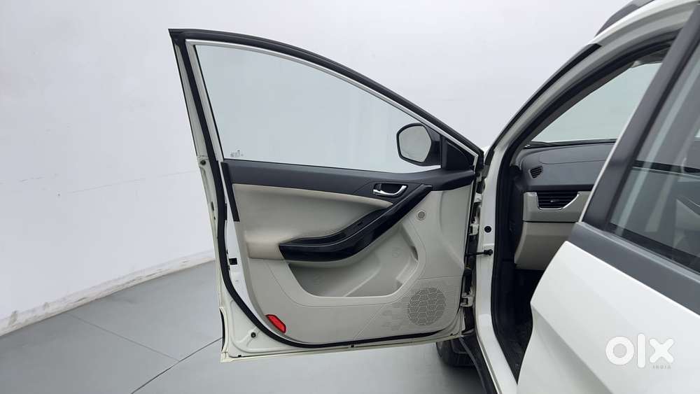 Tata Nexon 1.2 Revotron Xz Plus (o), 2021, Petrol
