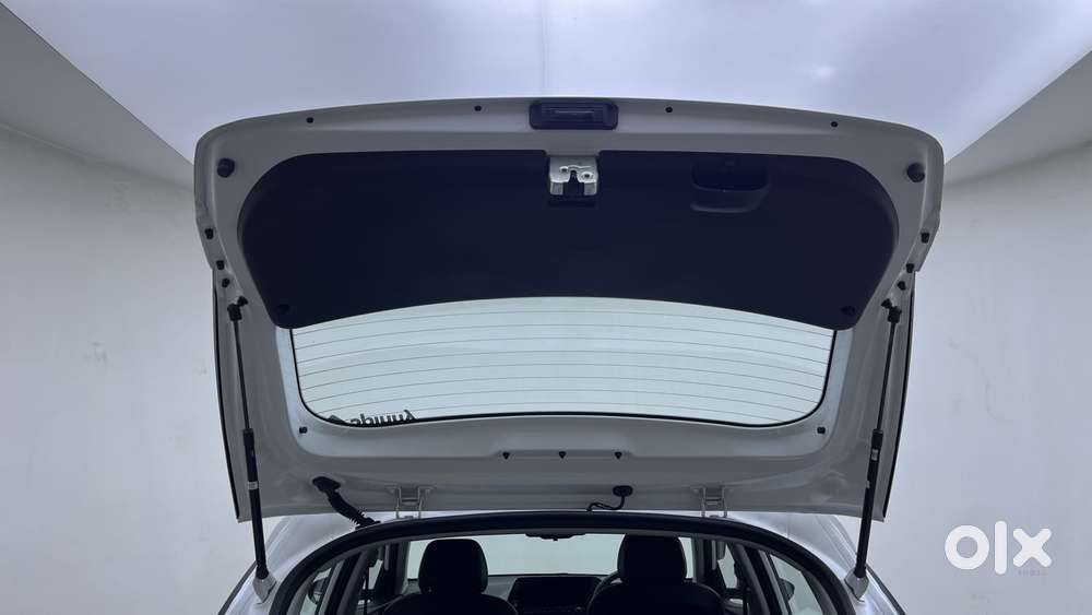 Hyundai New I20 1.2 Asta (o) Mt, 2024, Petrol