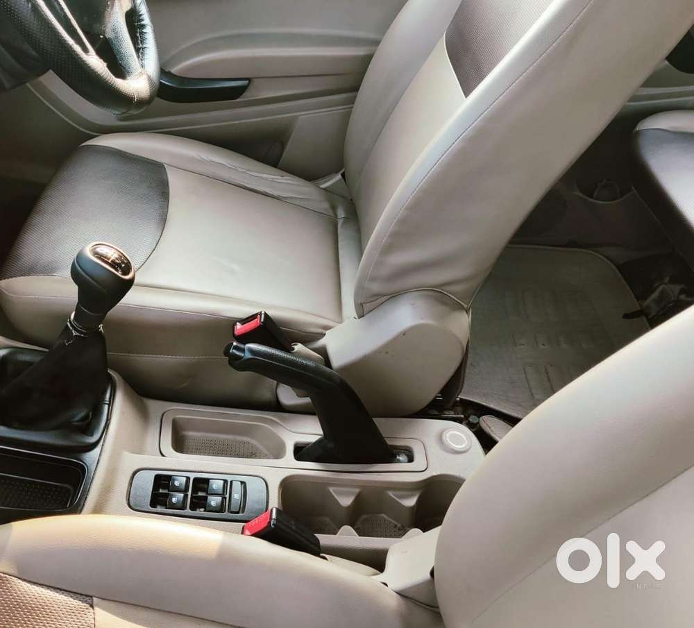 Mahindra Tuv 300, 2019, Diesel