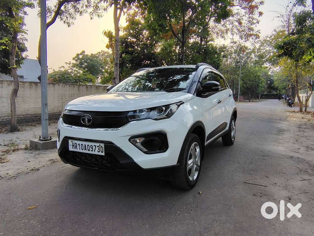 Tata Nexon 1.2 Revotron Xm Plus (s), 2023, Diesel