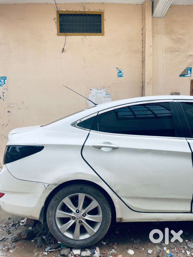 Hyundai Car Model 2011
